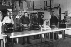 Butchers At Work In Platz Brothers Butchery Toowoomba 6" x 4" Photo Print
