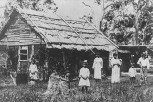 Darby Family Outside Their Home In Pialba Queensland 6" x 4" Photo Print