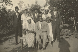Bride And Groom With Their Wedding Party Seated In A Garden Woorabinda 6" x 4" Photo Print