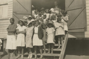 Children On Steps Of Timber Building Woorabinda 6" x 4" Photo Print