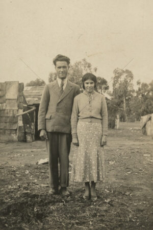 Maggie And Queen Kitty At Doorway Ravenshoe 6" x 4" Photo Print