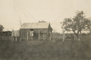 Women In Doorway Of Hut Queensland 6" x 4" Photo Print