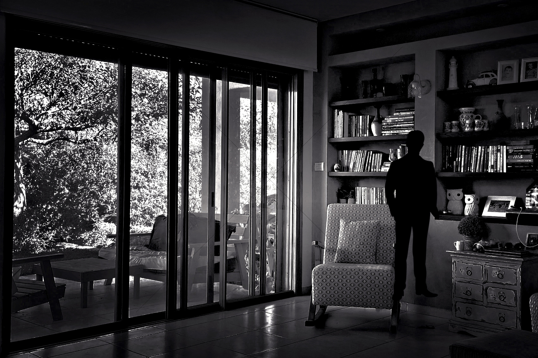 The World In Black And White 6" x 4" Photo Print