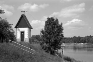 The World In Black And White  6" x 4" Photo Print