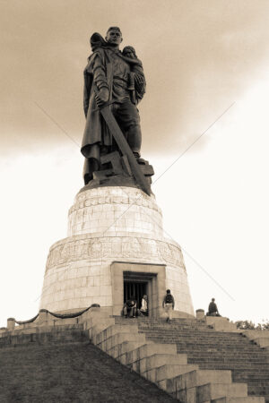 The World In Black And White  6" x 4" Photo Print