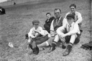 Man And Boys At The Nsw Victoria 2Nd Xi Cricket 1937 6" x 4" Photo Print