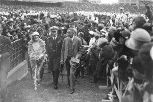 Smiling Duke And Duchess Of York Cheered By Crowds At The Sy 6" x 4" Photo Print