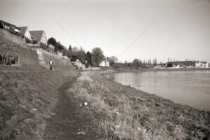 The World In Black And White 6" x 4" Photo Print