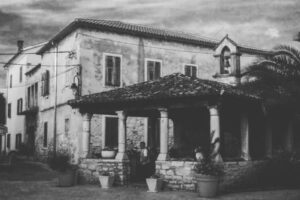 The World In Black And White 6" x 4" Photo Print