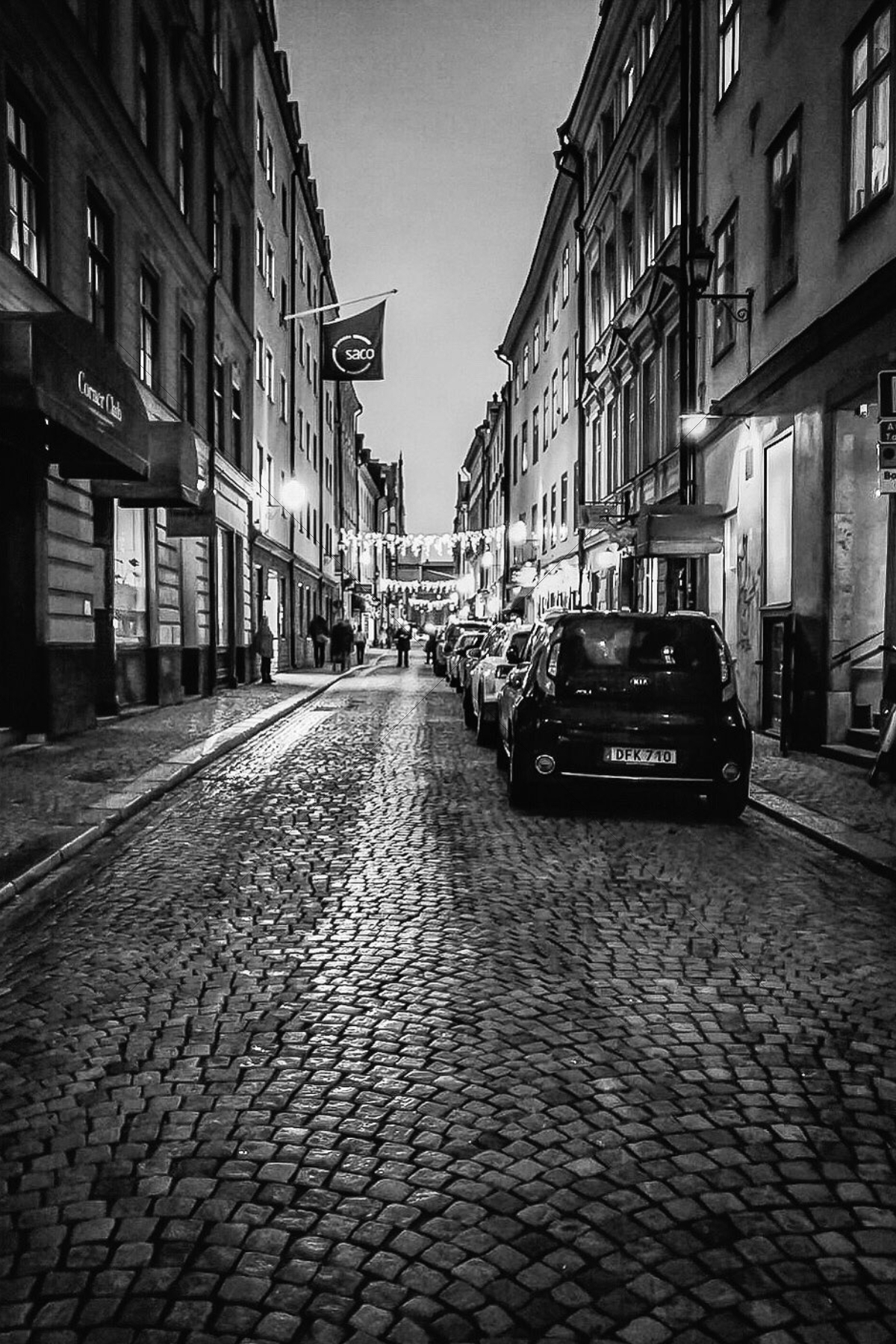 The World In Black And White 6" x 4" Photo Print