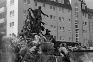 The World In Black And White 6" x 4" Photo Print