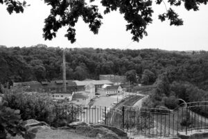 The World In Black And White 6" x 4" Photo Print