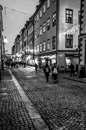 The World In Black And White 6" x 4" Photo Print