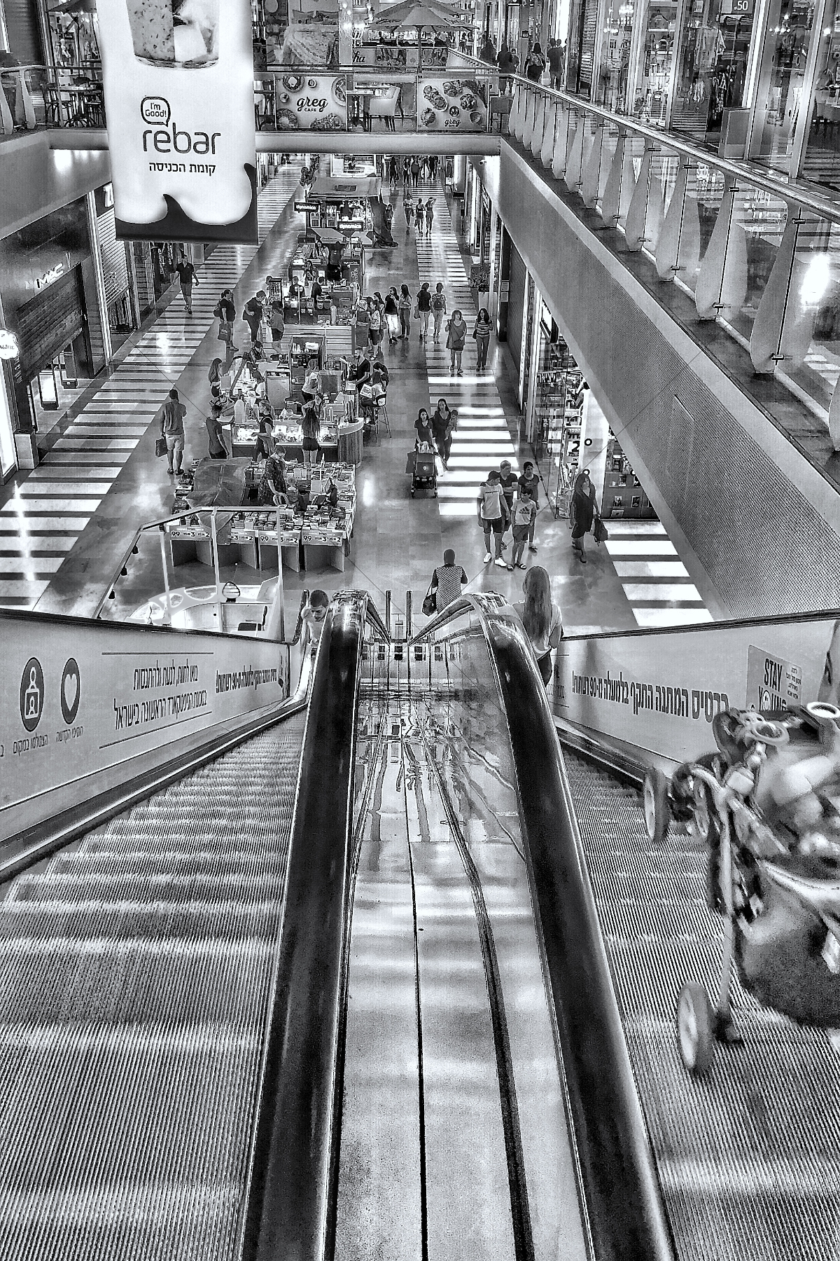 The World In Black And White 6" x 4" Photo Print