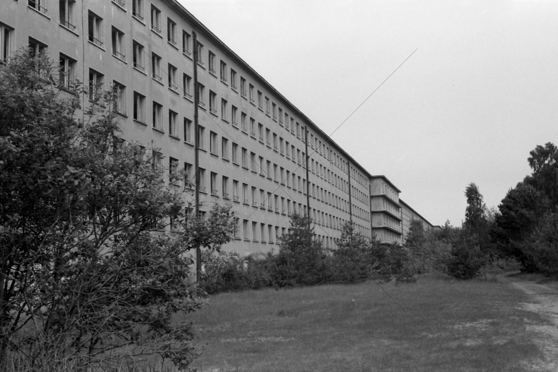 The World In Black And White 6" x 4" Photo Print