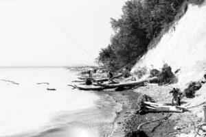 The World In Black And White 6" x 4" Photo Print