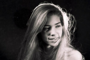 The World In Black And White 6" x 4" Photo Print