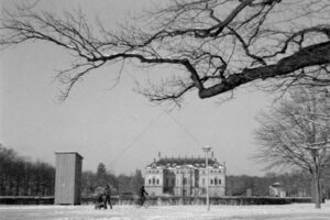 The World In Black And White 6" x 4" Photo Print