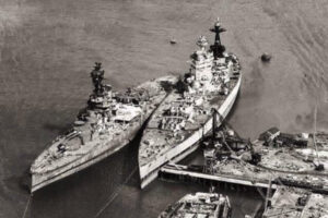 HMS Rodney, HMS Nelson and HMS Revenge scrapped at Rosyth, Scotland, in 1949 6" x 4" Photo Print