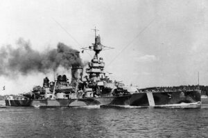 Swedish Light cruiser Göta Lejon camouflage 6" x 4" Photo Print