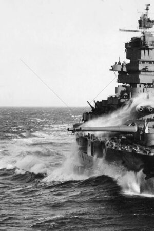 USS Idaho off Kwajalein, january 1944 6" x 4" Photo Print