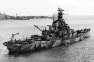 USS Indiana at Norfolk, VA, 8 september 1942 6" x 4" Photo Print