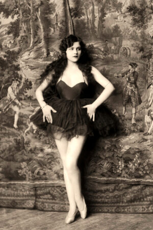 Naomi Johnson 1920s Ballerina Ziegfeld 6"x4" Photo Print