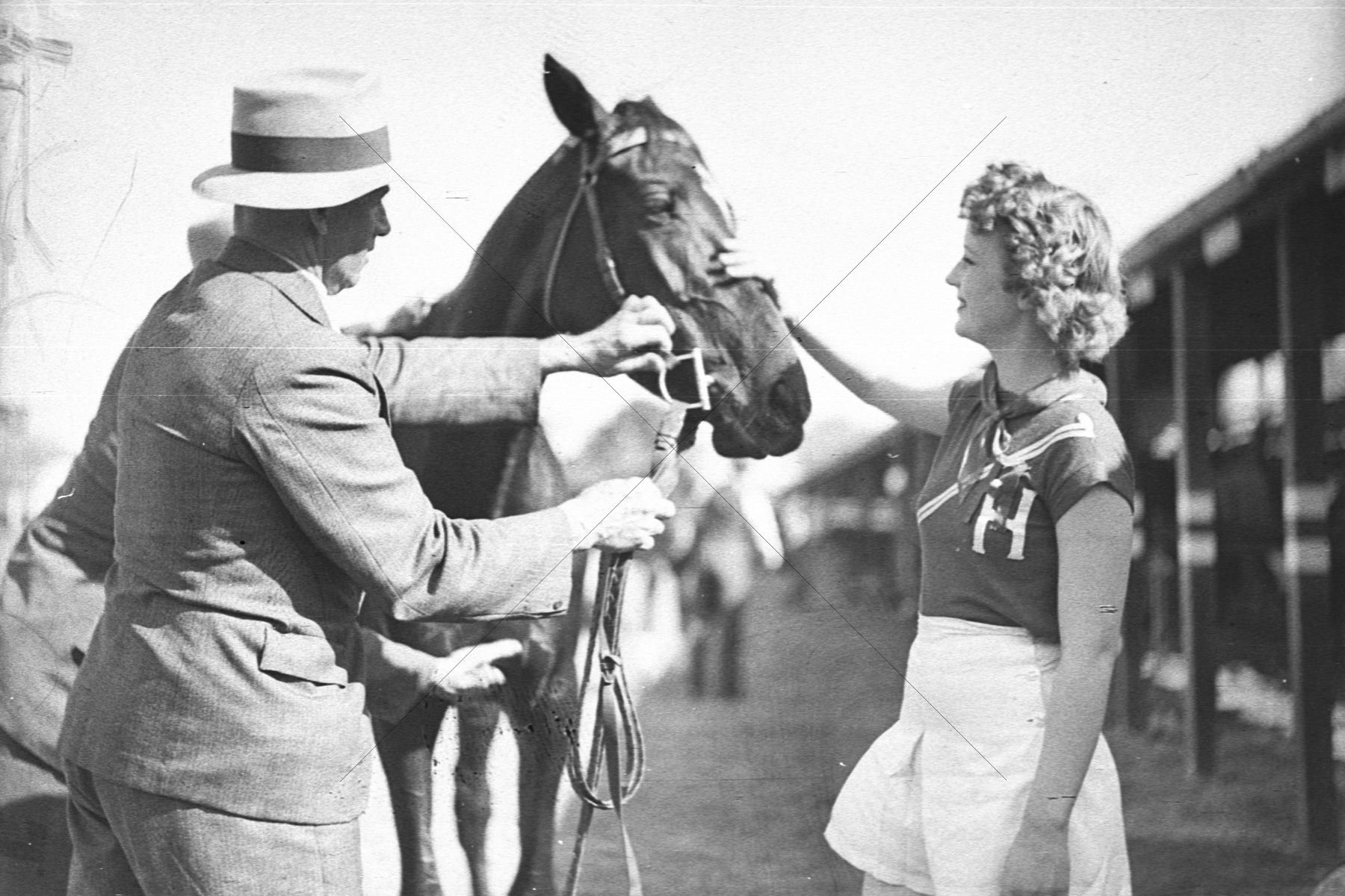Hollywood Hotel Revue Girl at Kembla Races 1935 6"x4" Photo Print