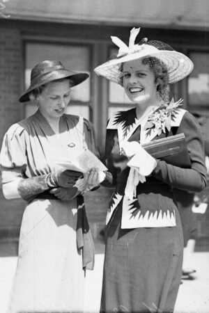 Spring Meeting, Randwick Races 1938 6"x4" Photo Print