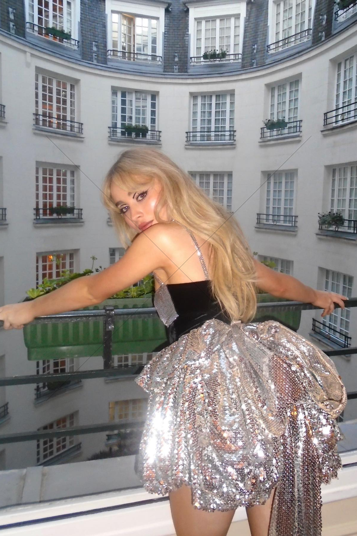 Sabrina Carpenter, Gorgeous Singer, Songwriter Photo Print - 6" x 4"