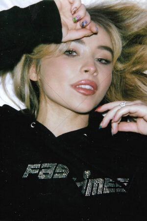 Sabrina Carpenter, Gorgeous Singer, Songwriter Photo Print - 6" x 4"