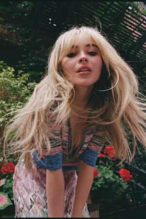 Sabrina Carpenter, Gorgeous Singer, Songwriter Photo Print - 6" x 4"