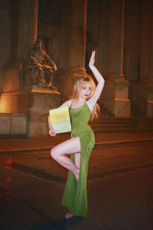 Sabrina Carpenter, Gorgeous Singer, Songwriter Photo Print - 6" x 4"