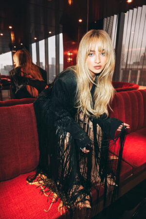 Sabrina Carpenter, Gorgeous Singer, Songwriter Photo Print - 6" x 4"