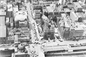 Aerial View Flinders St Melbourne with Station 1928 6" x 4" Print