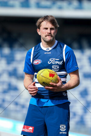 Geelong Tackling Machine Tom Atkins 6" x 4" Photo Print