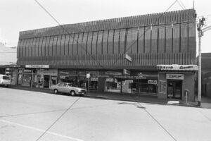Grand Theatre Footscray Paisley St Closed 1980s 6" x 4" Print