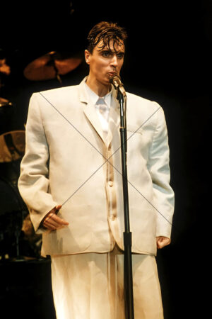 David Byrne Oversized Suit Performance 6" x 4" Photo Print