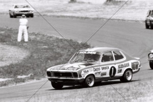 Peter Brock LJ Torana Phillip Island Race 6" x 4" Photo Print