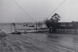 Camden NSW Flood Nepean River Foreshore 1964 6" x 4" Photo Print