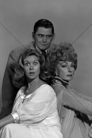 Bewitched Cast - Elizabeth Montgomery, Dick York and Agnes Moorehead 6" x 4" Photo Print
