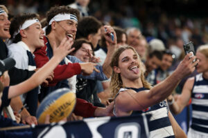 Bailey Smith - Selfie With Geelong Fans 6" x 4" Photo Print