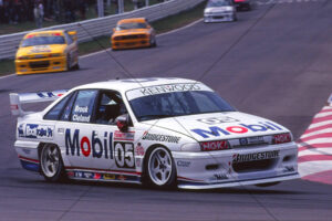 Brock/Cleland - Mobil 05 Commodore Racing 6" x 4" Photo Print