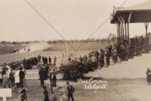 Walgett Racecourse Early Meeting 6" x 4" Photo Print