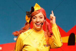 Emma Watkins On Stage Pointing Gesture 6" x 4" Photo Print