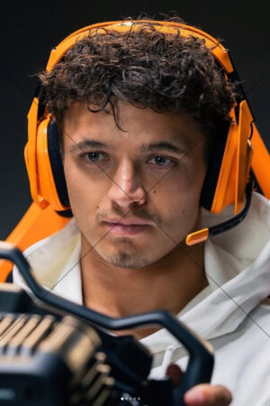 Lando Norris Gaming Rig Headset Front 6" x 4" Photo Print