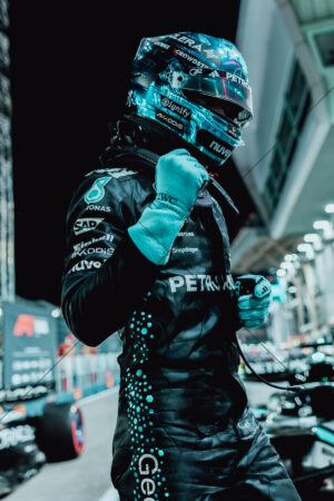 George Russell Victory Fist In Teal Gloves 6" x 4" Photo Print