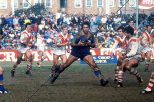 Arthur Beetson Charges In Final Sydney Season 6" x 4" Photo Print
