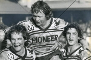 Bob Fulton Chaired By Teammates Manly Sea Eagles 6" x 4" Photo Print