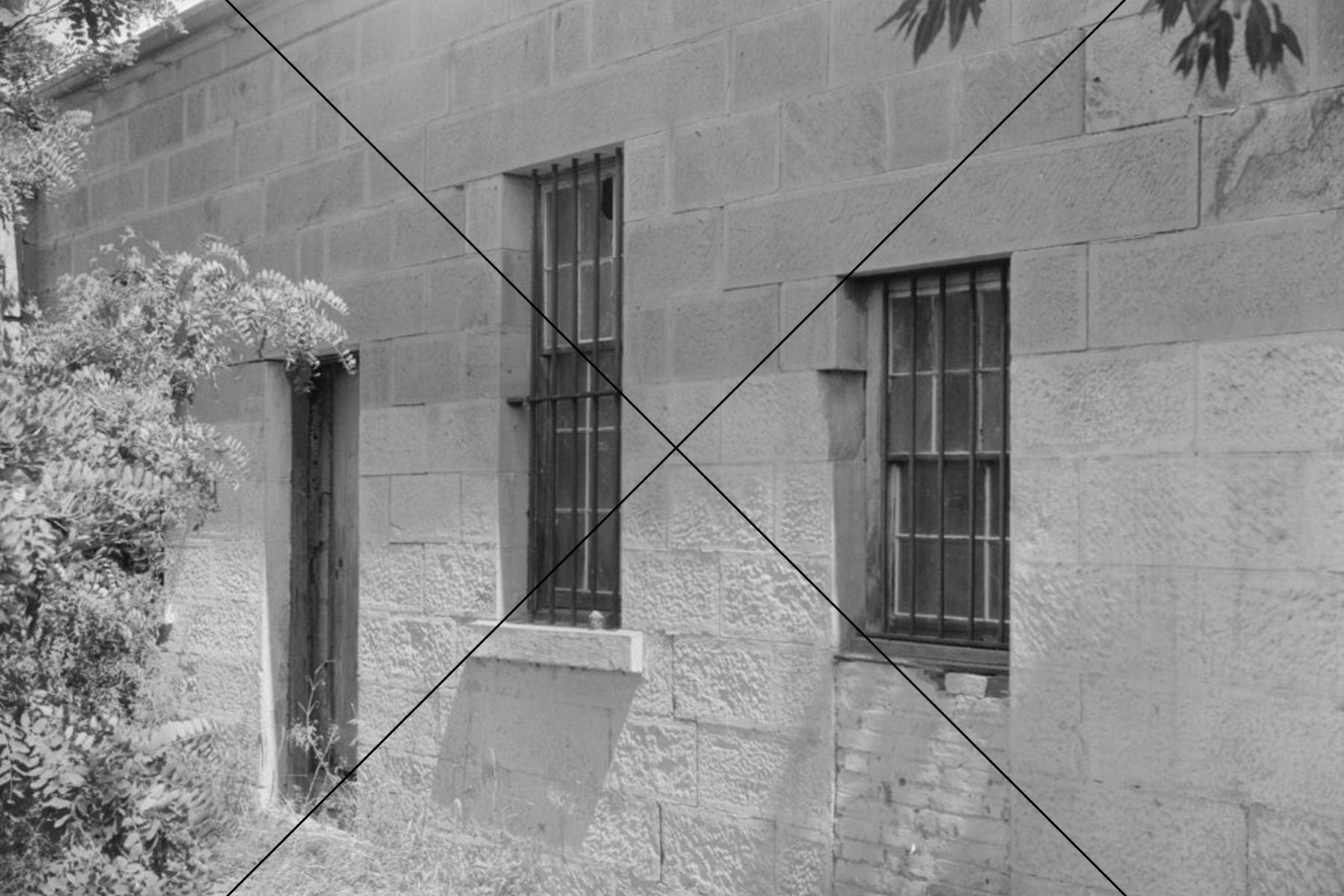 Richmond Gaol Barred Windows And Side Door 6" x 4" Photo Print